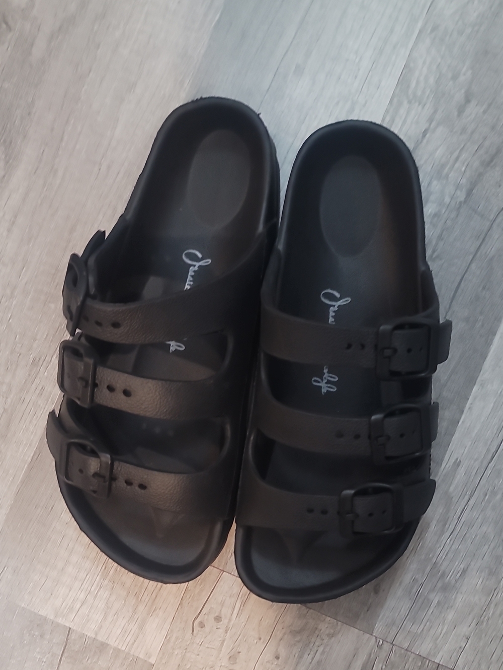 Classic Triple-Buckle Women’s Sandal in Black